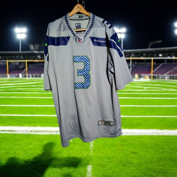 NFL Seattle Seahawks XXXL #3 Football Jersey Gray Russell Wilson - Picture 1 of 5